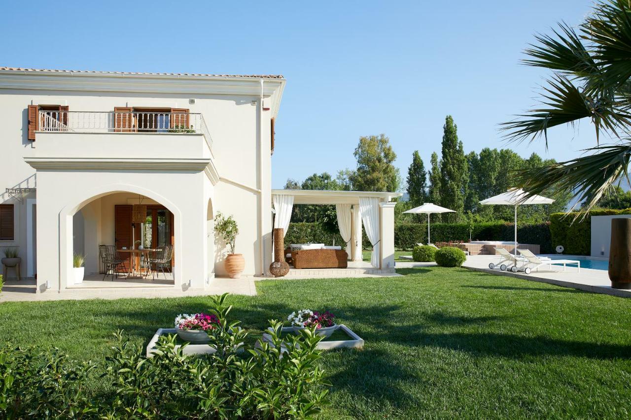 S & O Villas Corfu Dassiá Eksteriør bilde