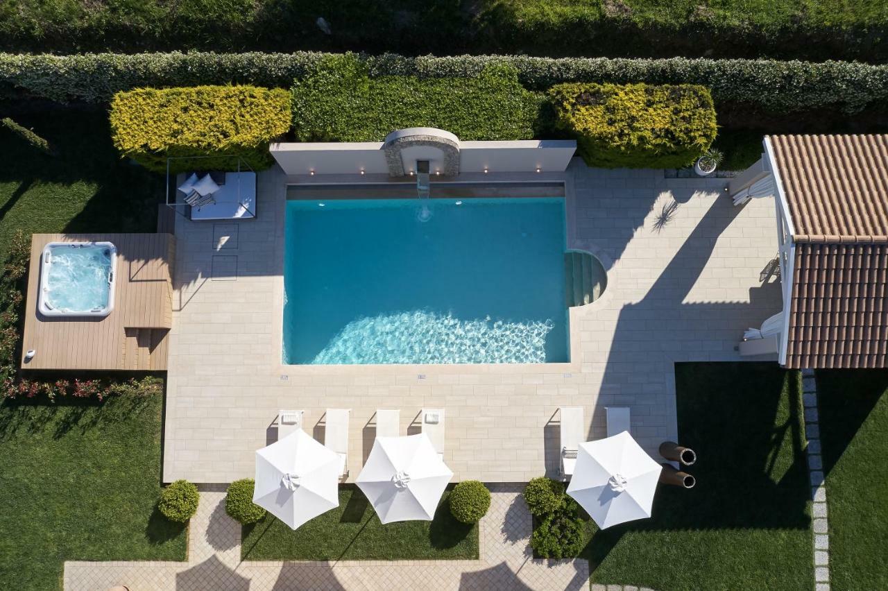 S & O Villas Corfu Dassiá Eksteriør bilde
